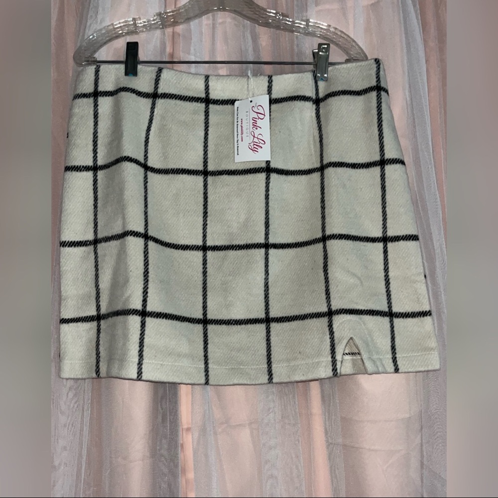 Ivory plaid skirt ✨NWT✨